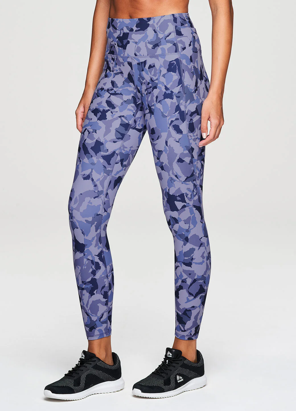 Abstract Painting Super Soft 7/8 Legging - Image 4