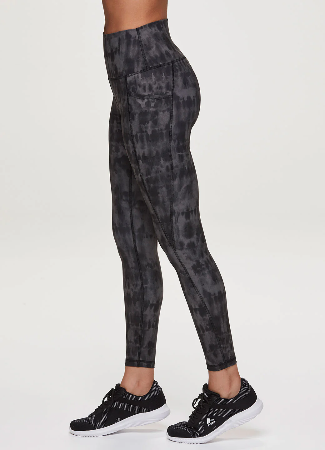 Abstract Tie Dye Super Soft 7/8 Legging - Image 10