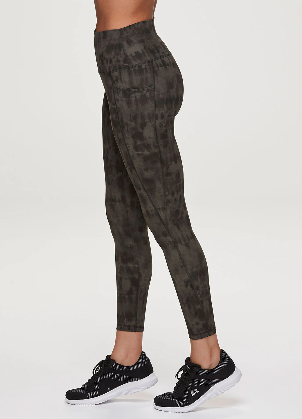 Abstract Tie Dye Super Soft 7/8 Legging - Image 4