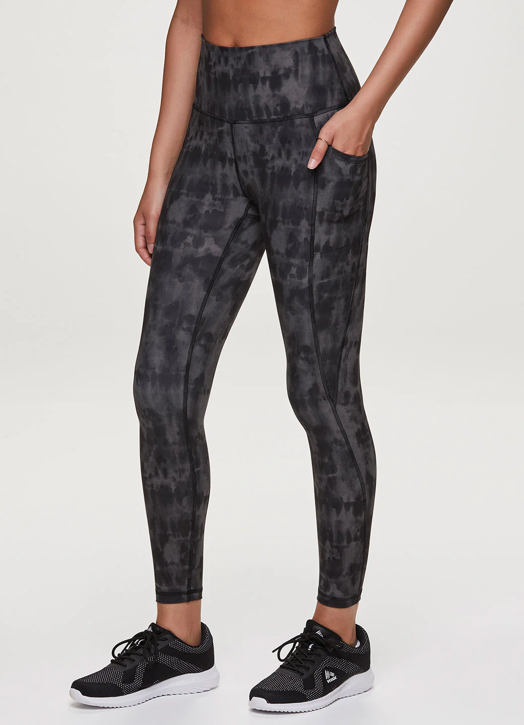 Abstract Tie Dye Super Soft 7/8 Legging - Image 6