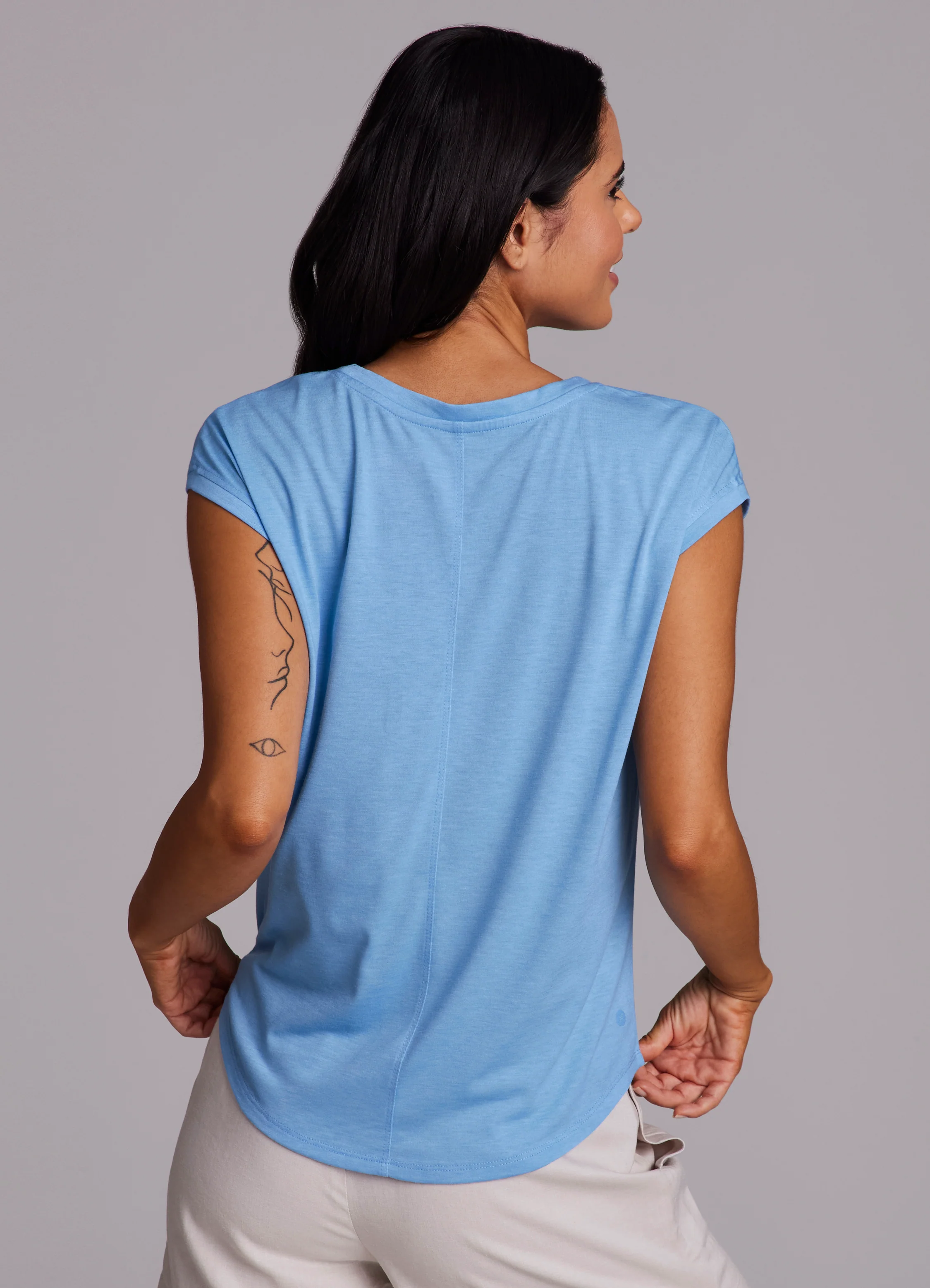 Breezy Hi Low Tee - Image 7