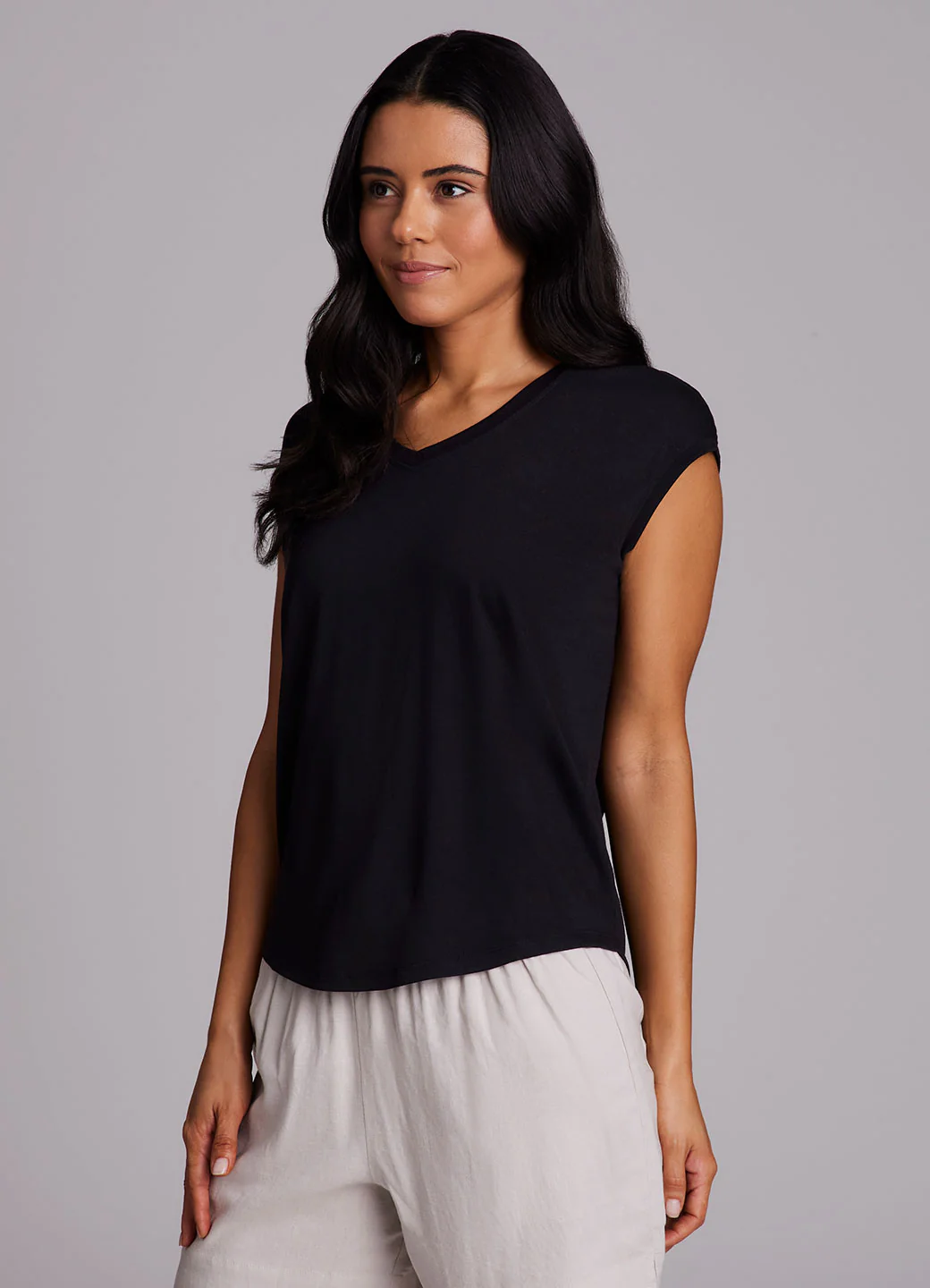 Breezy Hi Low Tee - Image 9