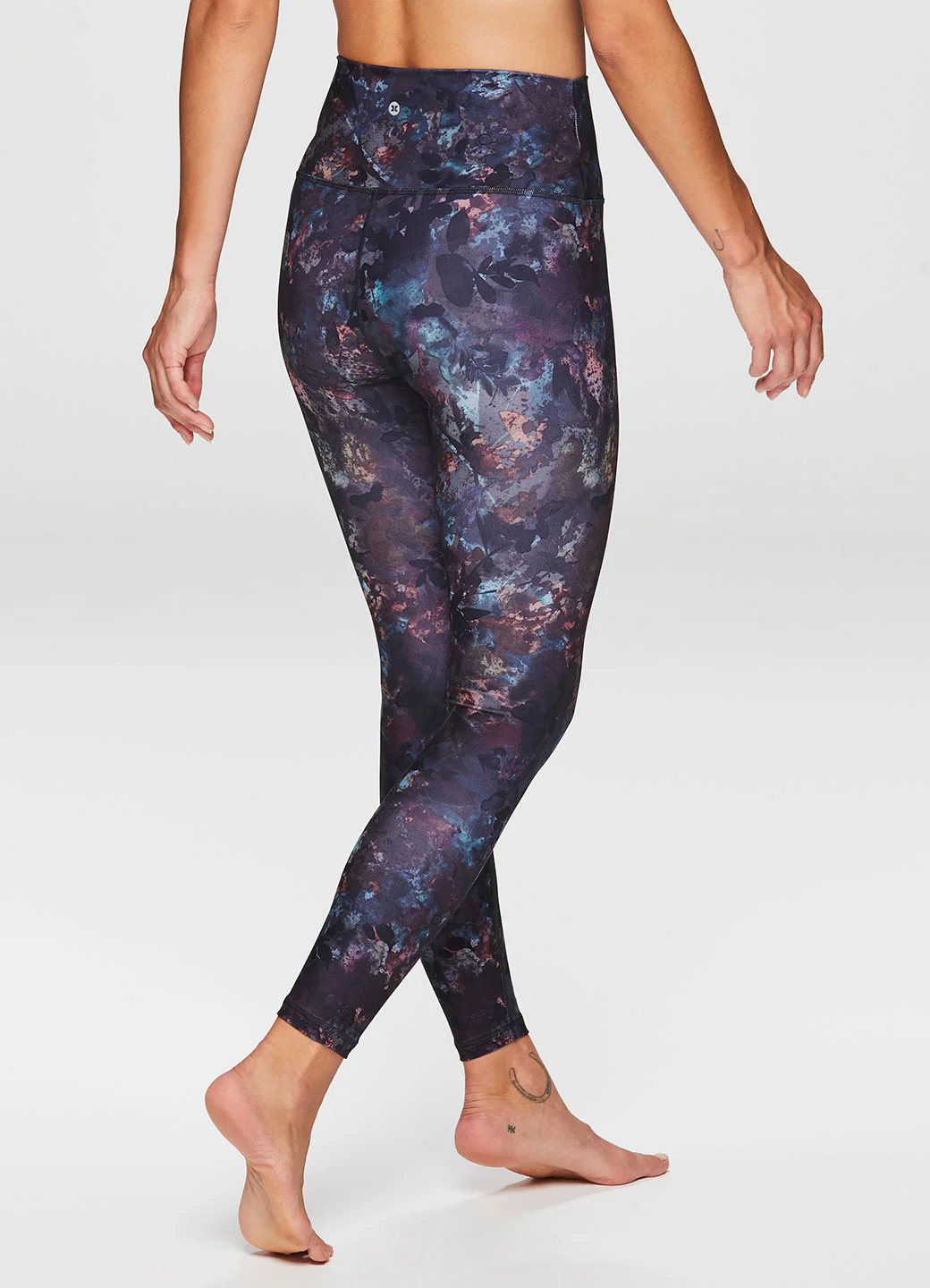 Dancing Leaves Super Soft Legging - Image 5