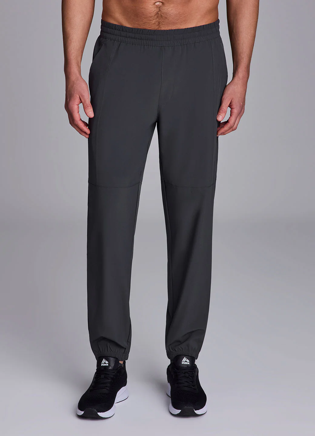 Elevate Zip Pocket Jogger - Image 10
