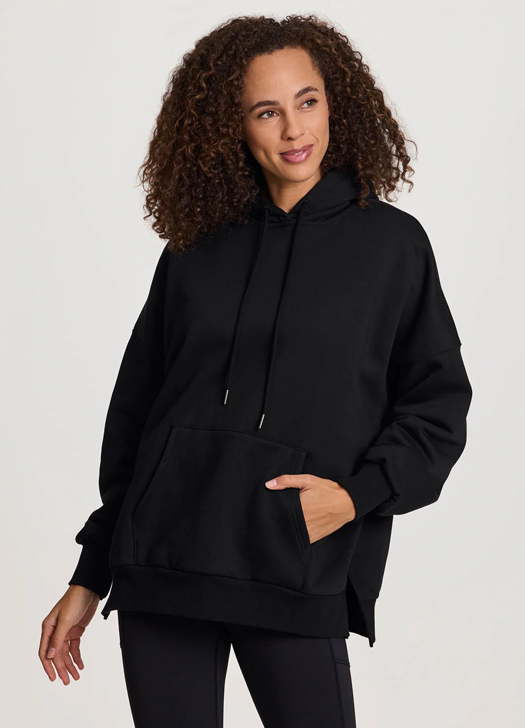 Everyday Go-To Oversized Fleece Hoodie - Image 11