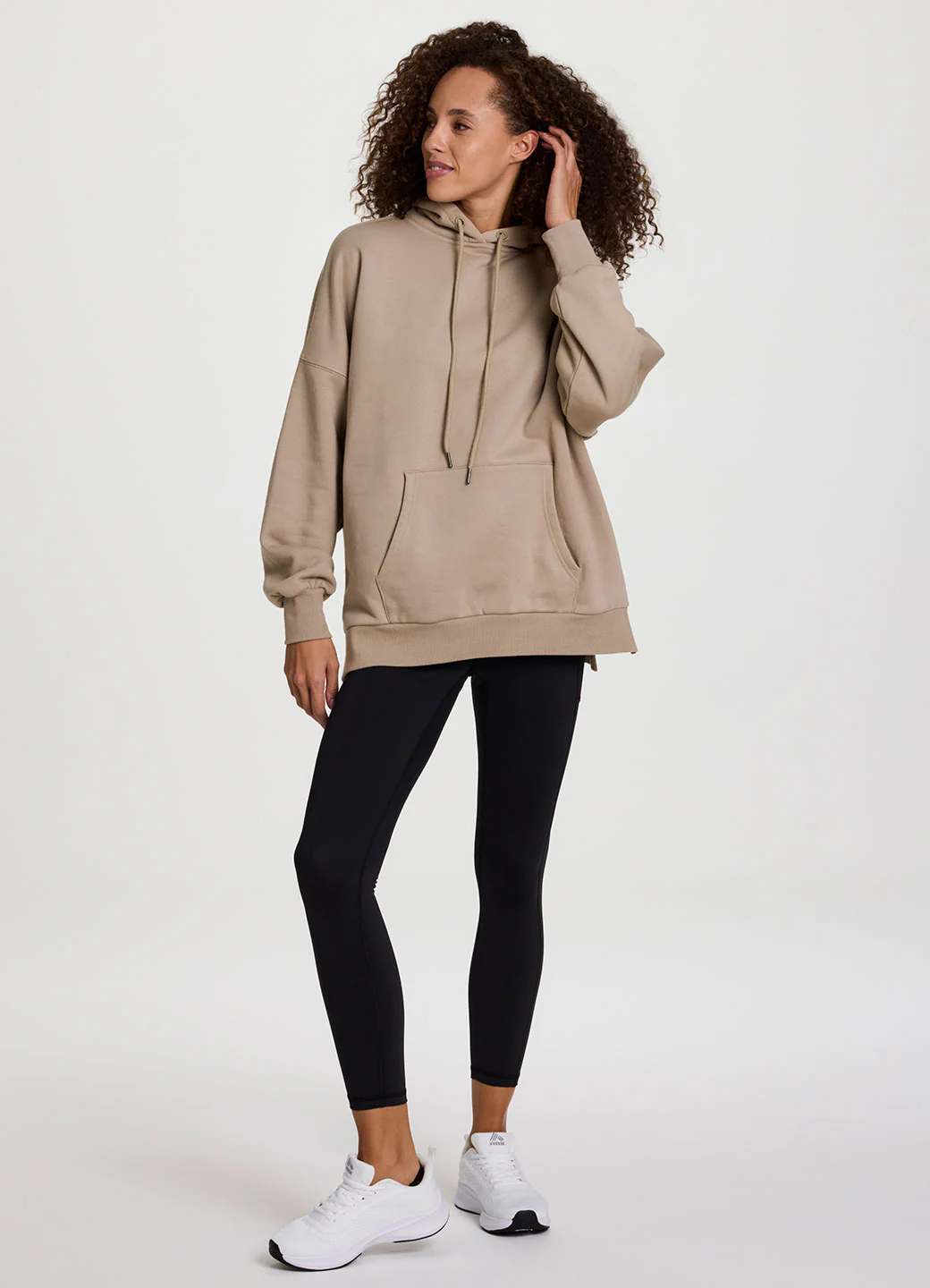 Everyday Go-To Oversized Fleece Hoodie - Image 2