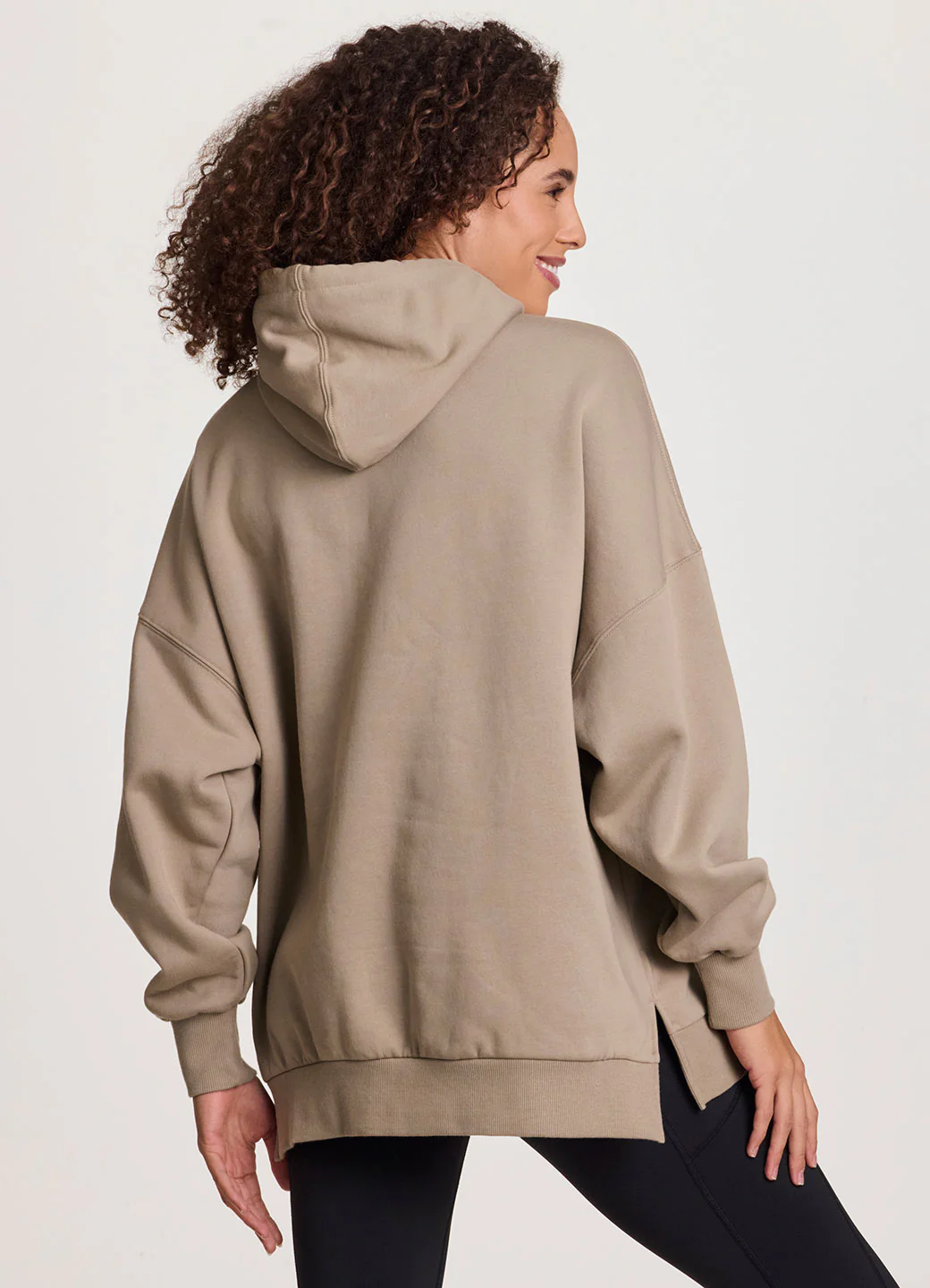 Everyday Go-To Oversized Fleece Hoodie - Image 3