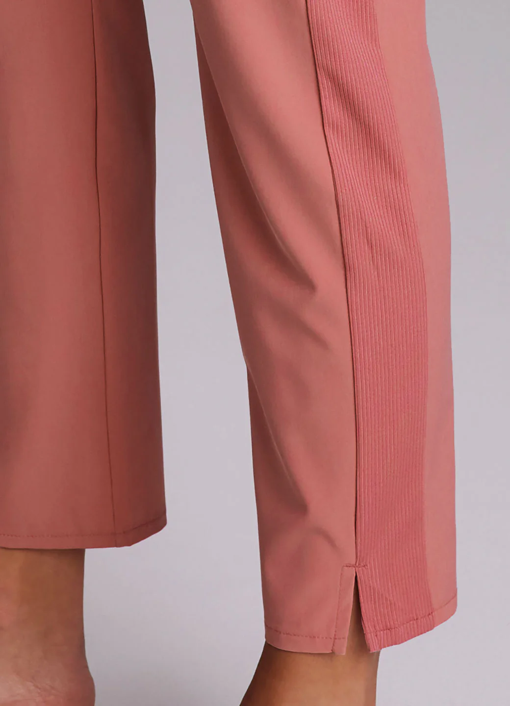 Everyday Ribbed Ankle Pant - Image 12