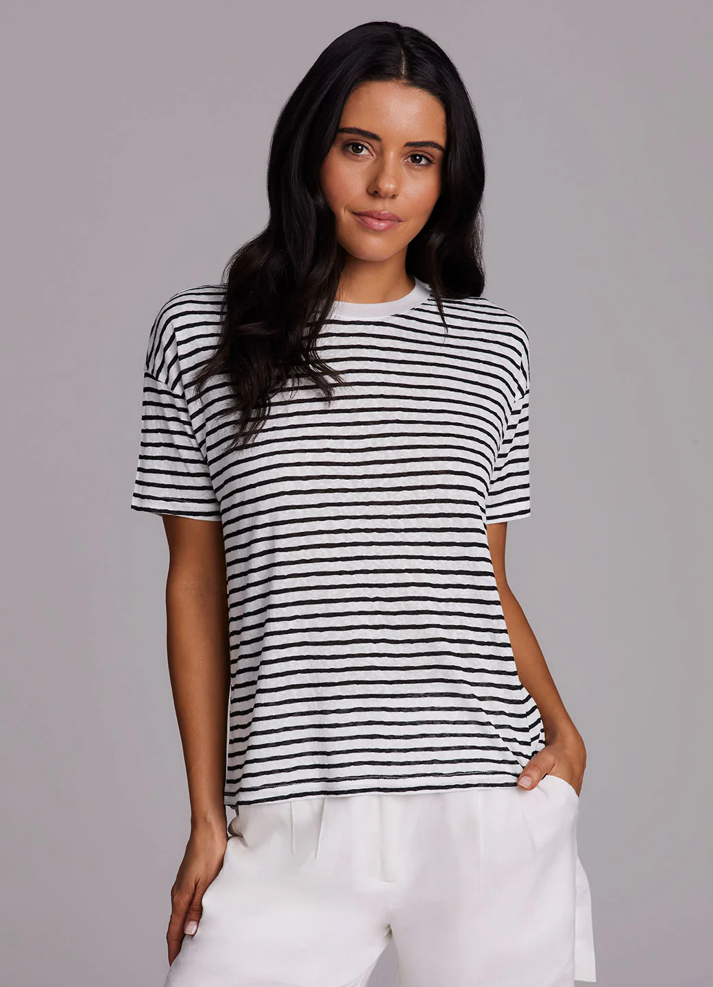 WOMEN'S TOPS