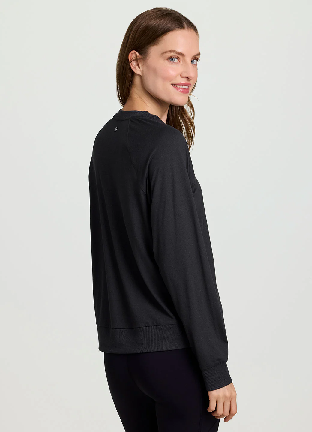 EverydaySoft Lightweight Pullover - Image 10