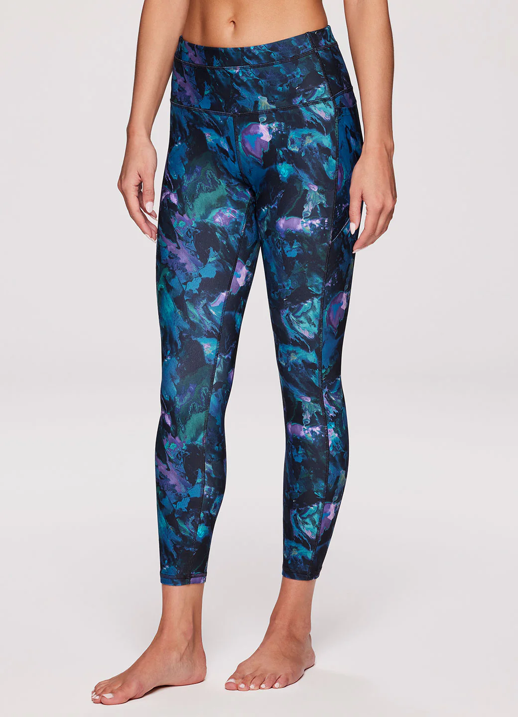 Fluid Floral Super Soft 7/8 Legging - Image 3