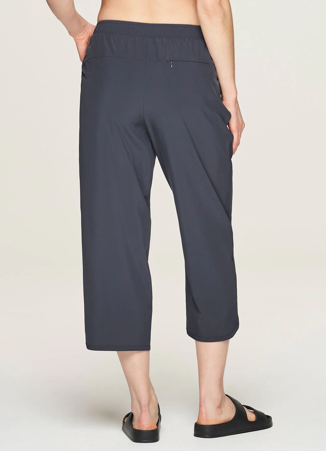 Gabby Weekend Wide Leg Capri - Image 14