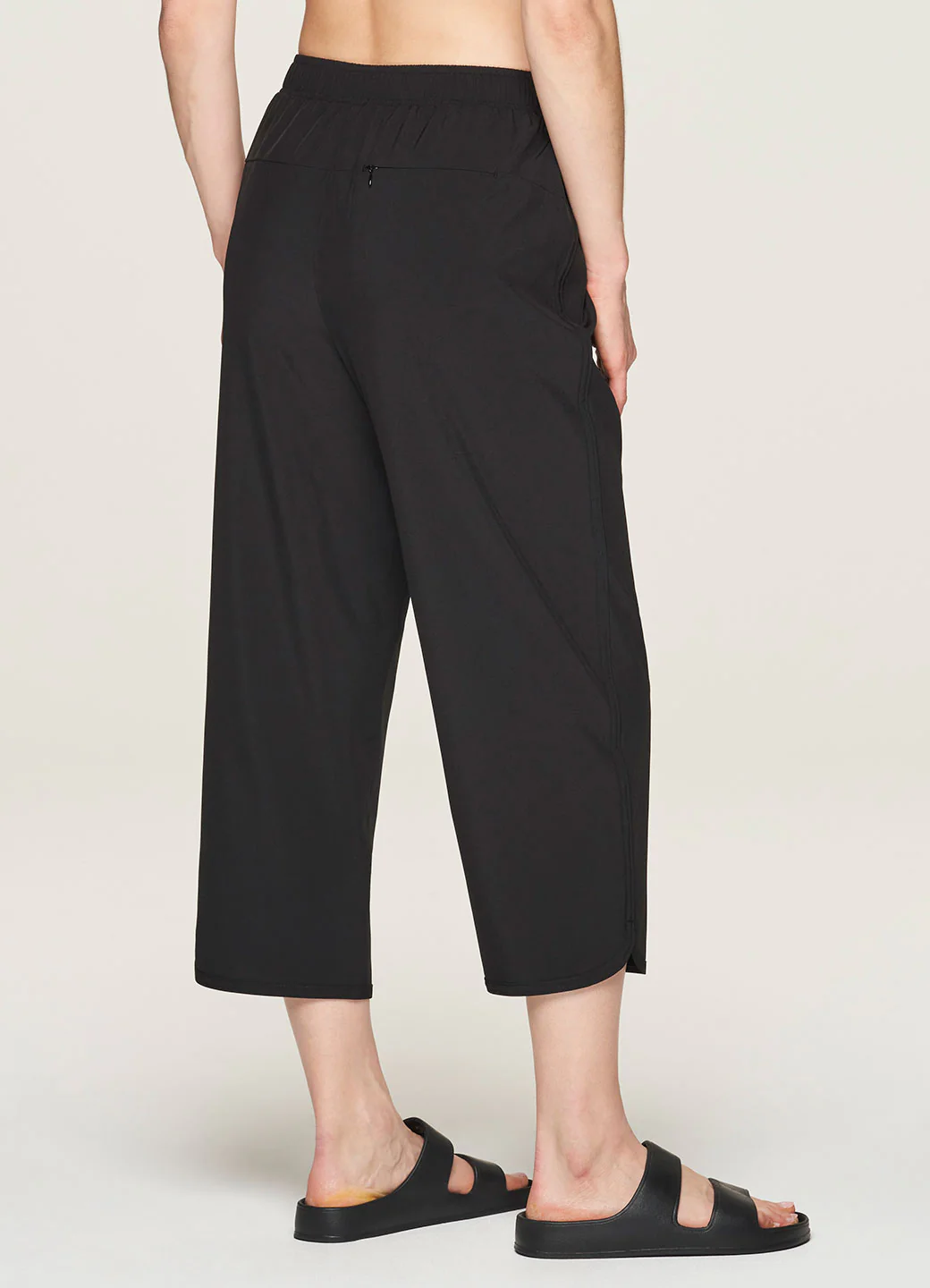 Gabby Weekend Wide Leg Capri - Image 20