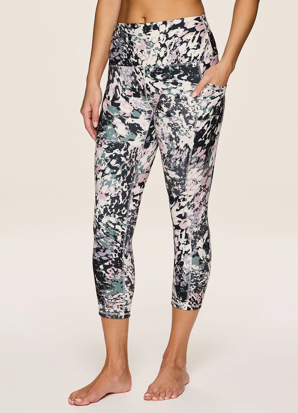 In the Wild Ultra Hold Capri - Image 3