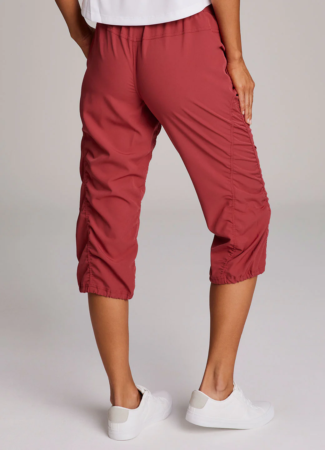Lumen Lightweight Capri Pant - Image 58