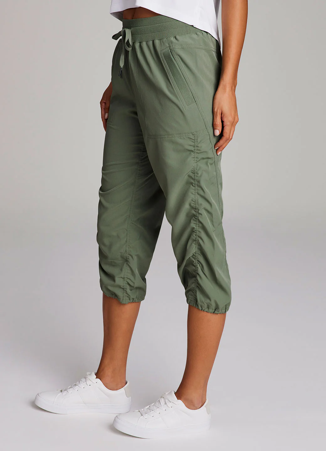 Lumen Lightweight Capri Pant - Image 73