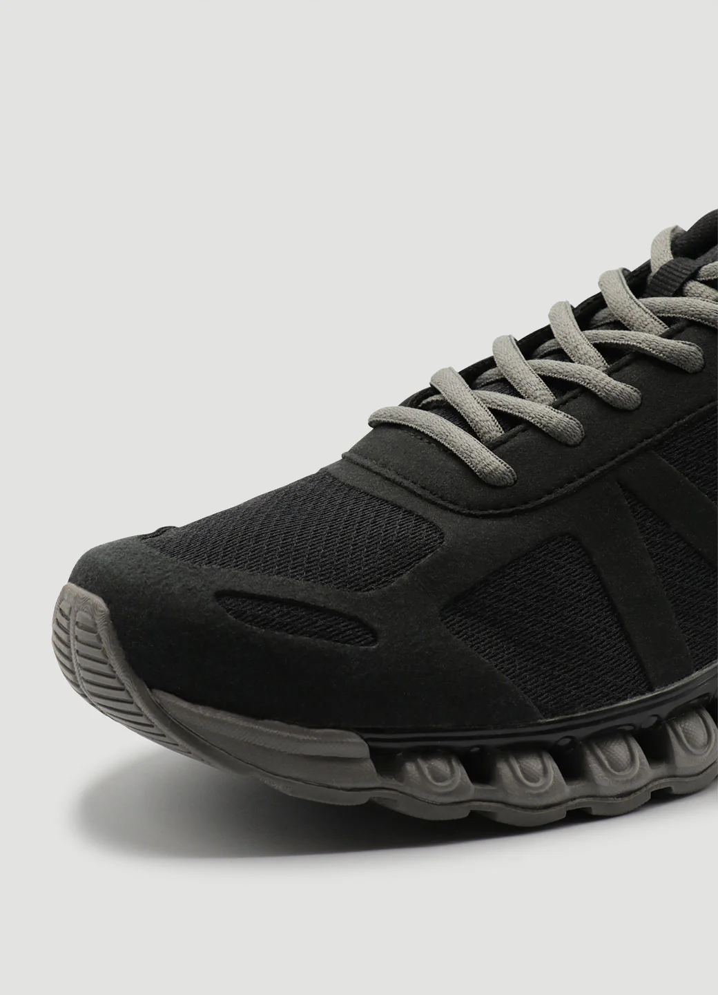 Men's X-Rival Training Shoe - Image 15