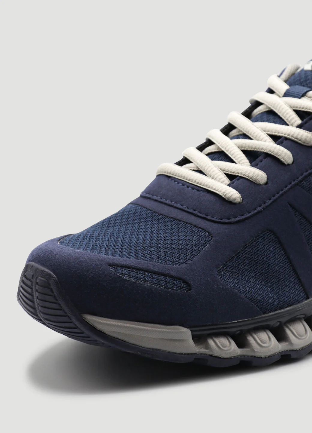 Men's X-Rival Training Shoe - Image 3