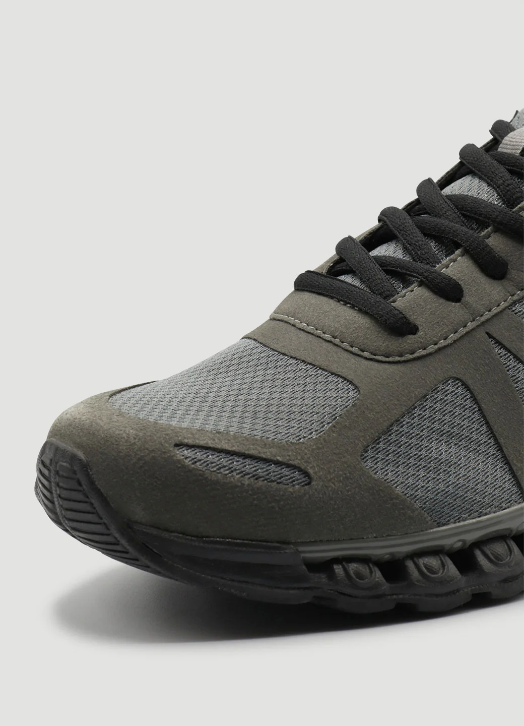 Men's X-Rival Training Shoe - Image 9
