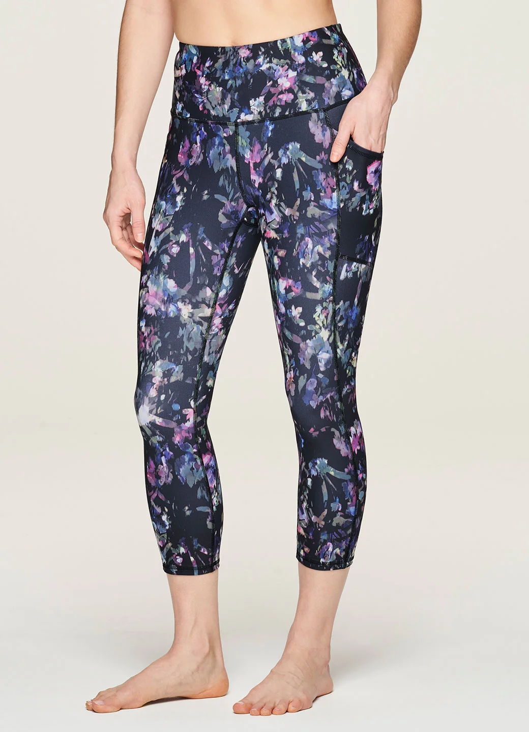 Midnight Garden Super Soft Capri - Image 3