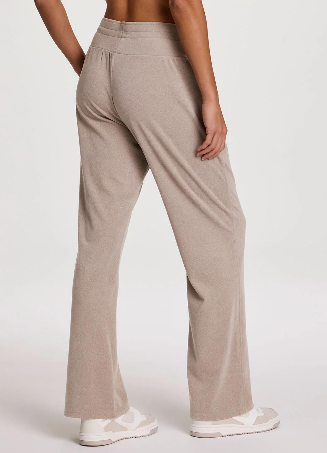 Oliver Plush Wide Leg Pant - Image 16