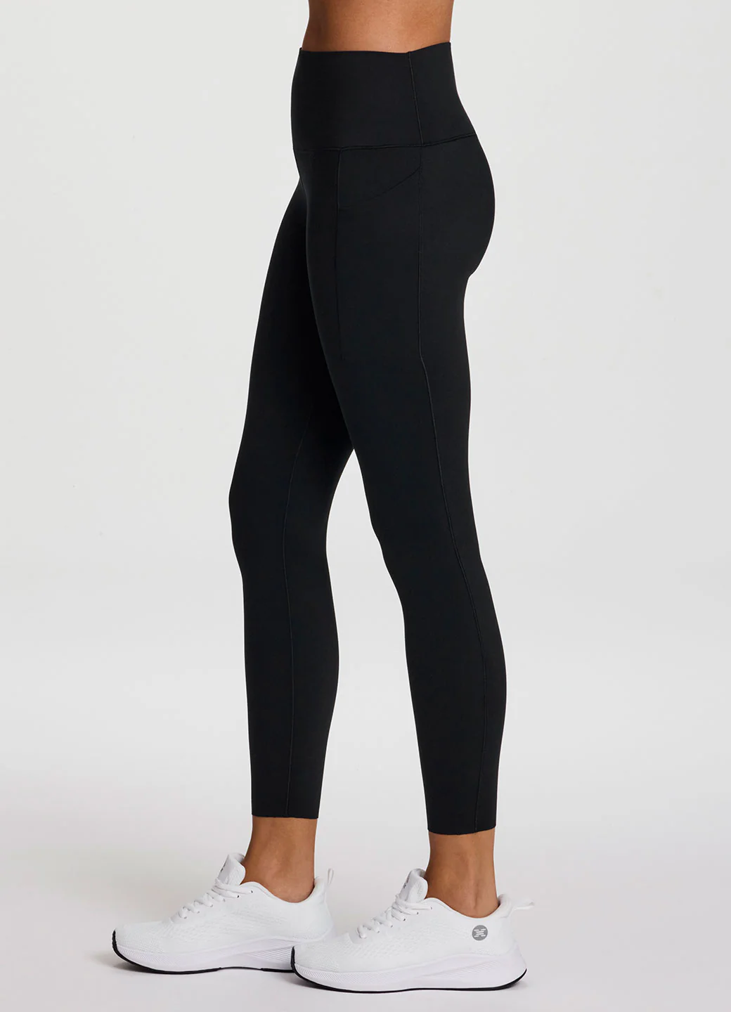 On The Go 7/8 Legging - Image 10