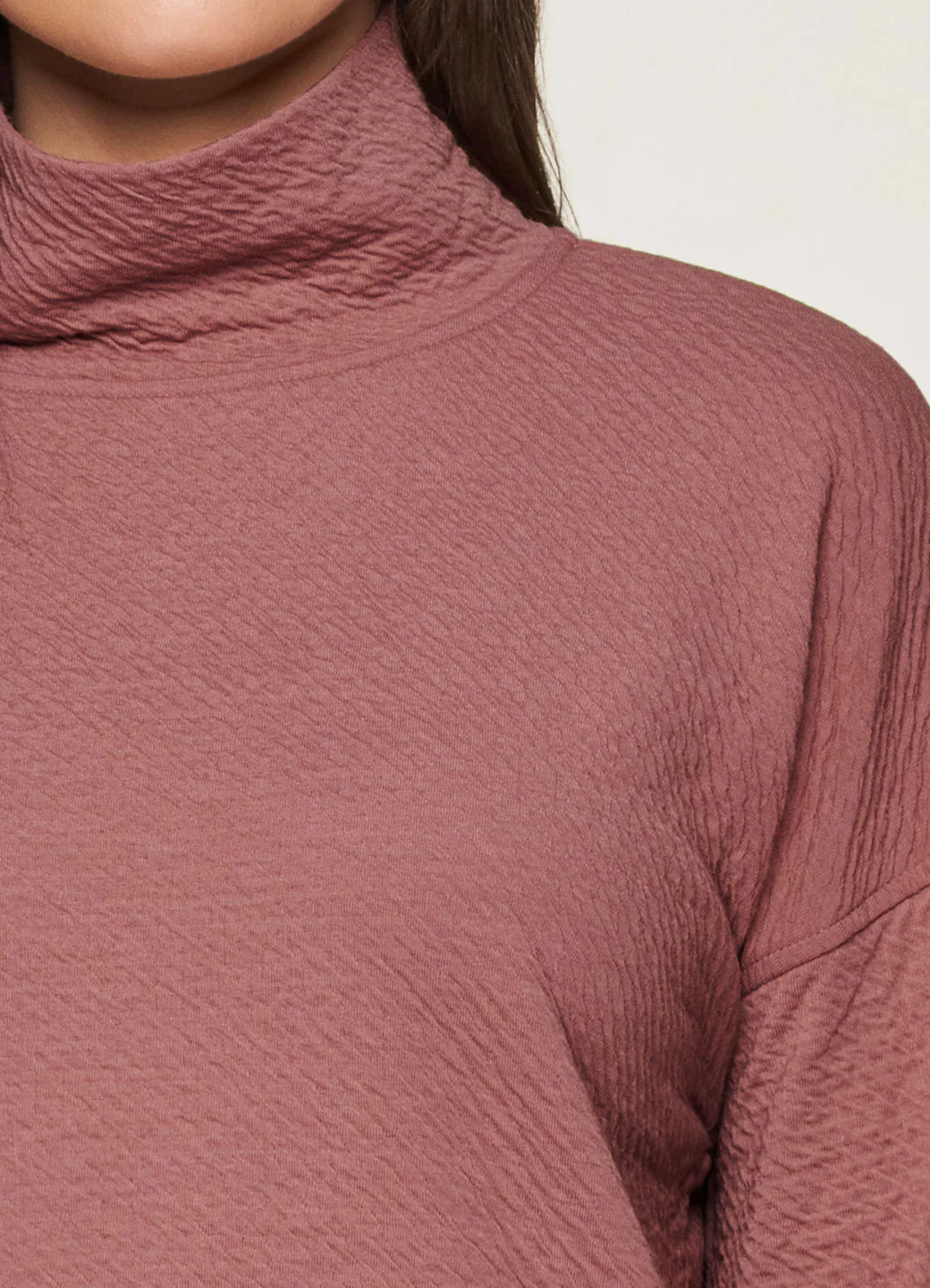 Overlook Jacquard Mock Neck Sweatshirt - Image 18
