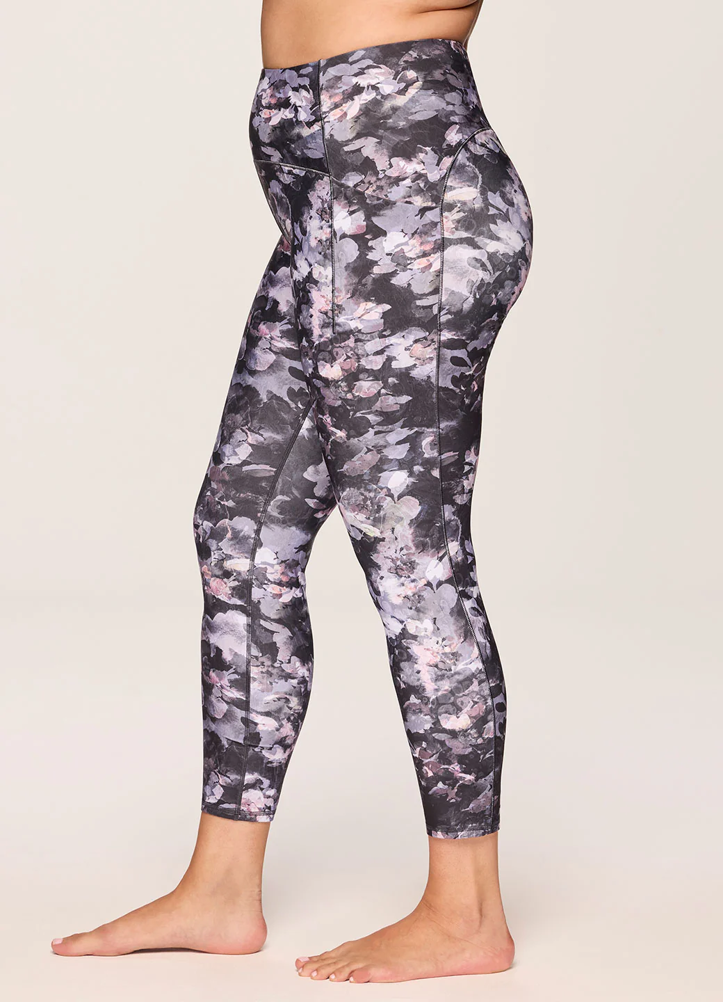 Plus Floral Recharge Tech Flex Legging - Image 4