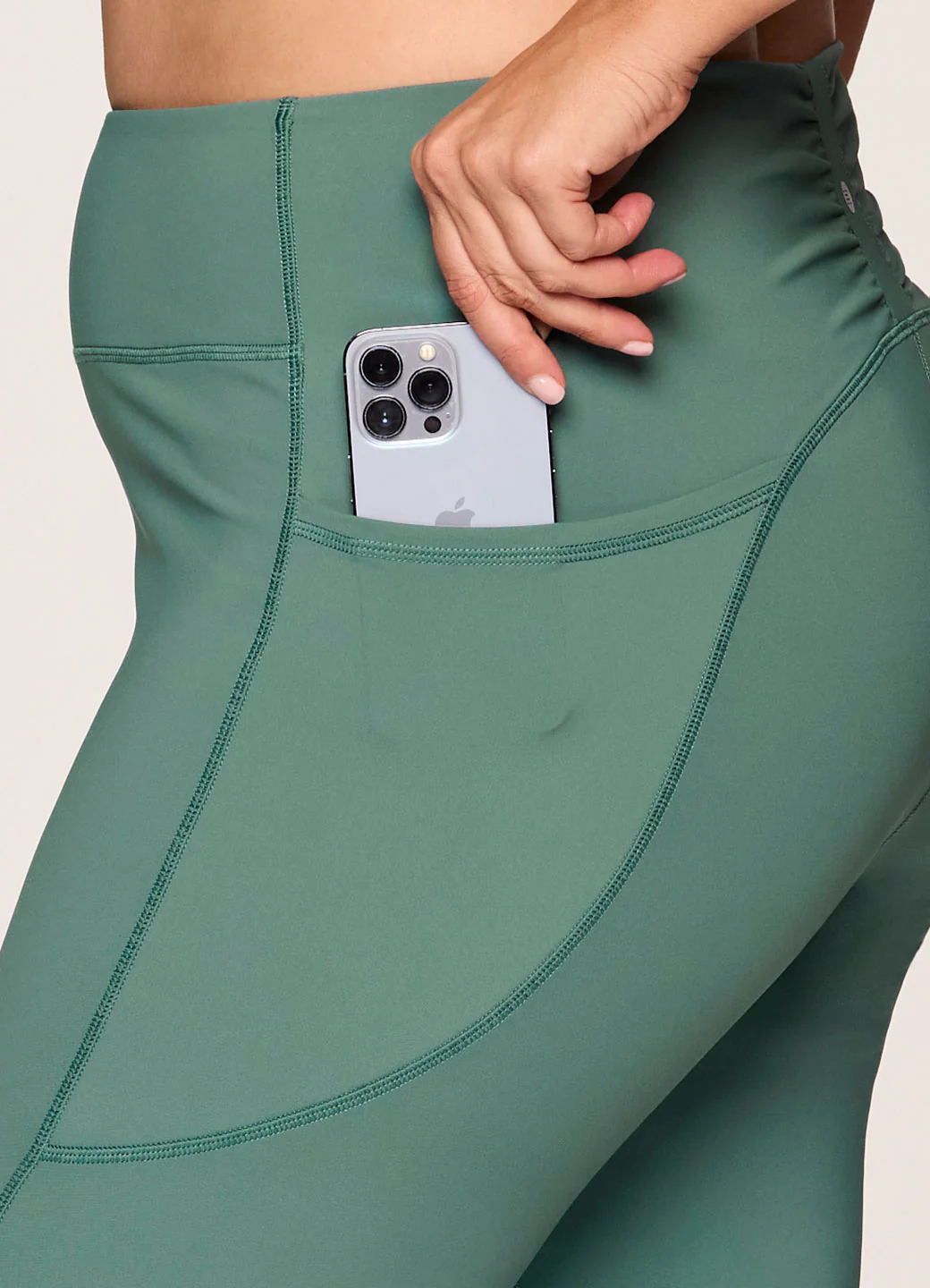 Plus Flow With It Tech Flex Legging - Image 3