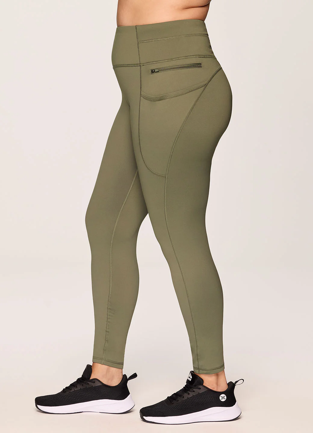 Plus Prime Hit The Road Fleece Legging - Image 18