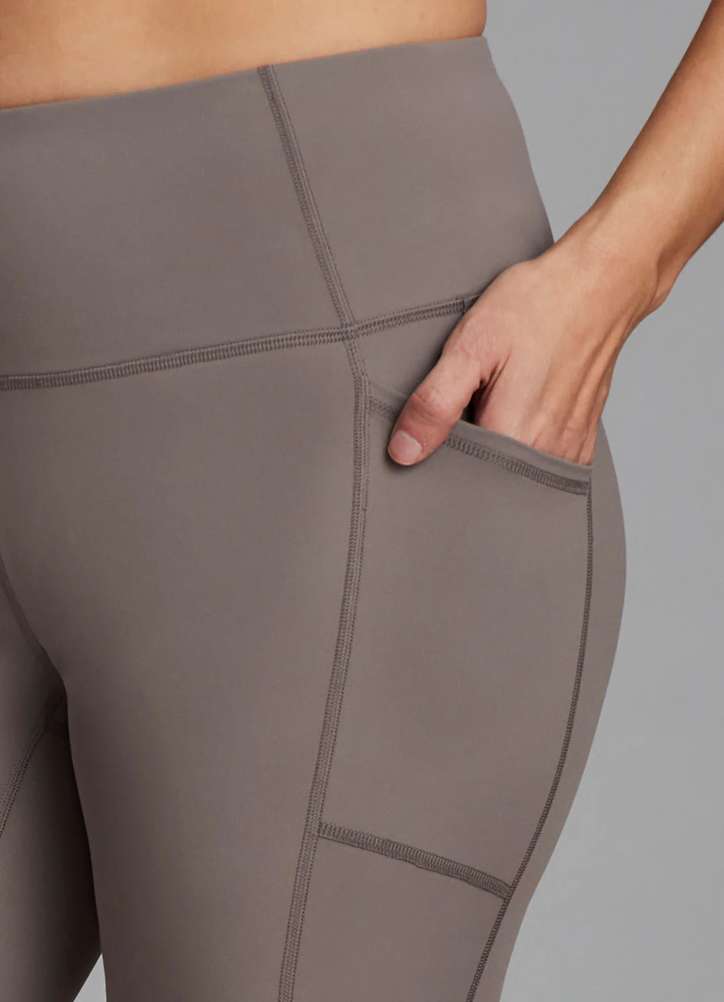 Plus Prime Tech Flex Ultra Hold 7/8 Legging - Image 7