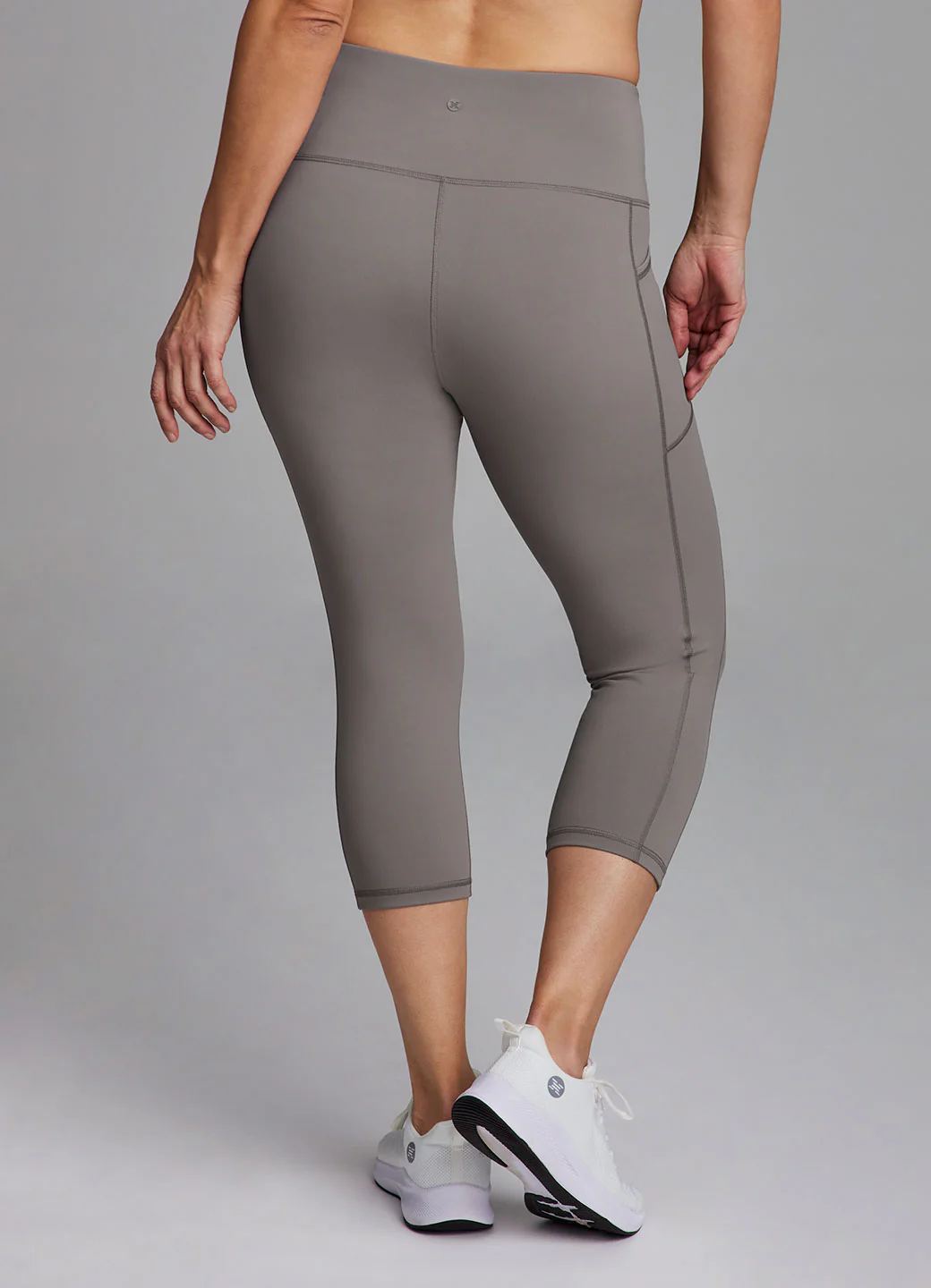 Plus Tech Flex Ultra Hold Capri - Image 19