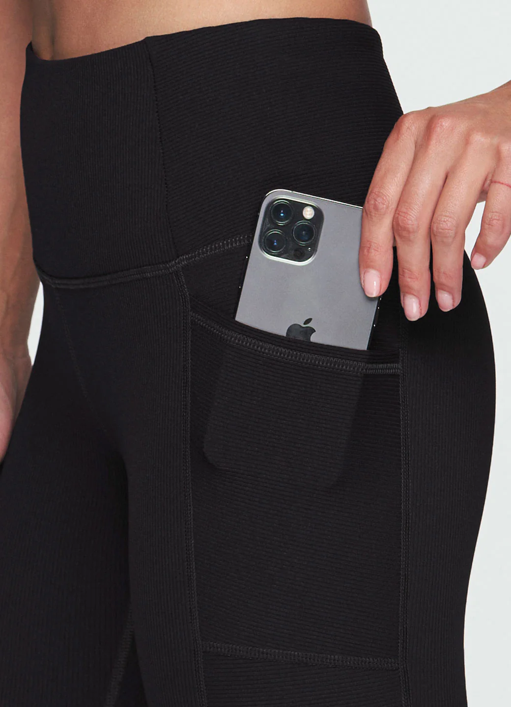 Prime Ribbed Pocket Legging - Image 7