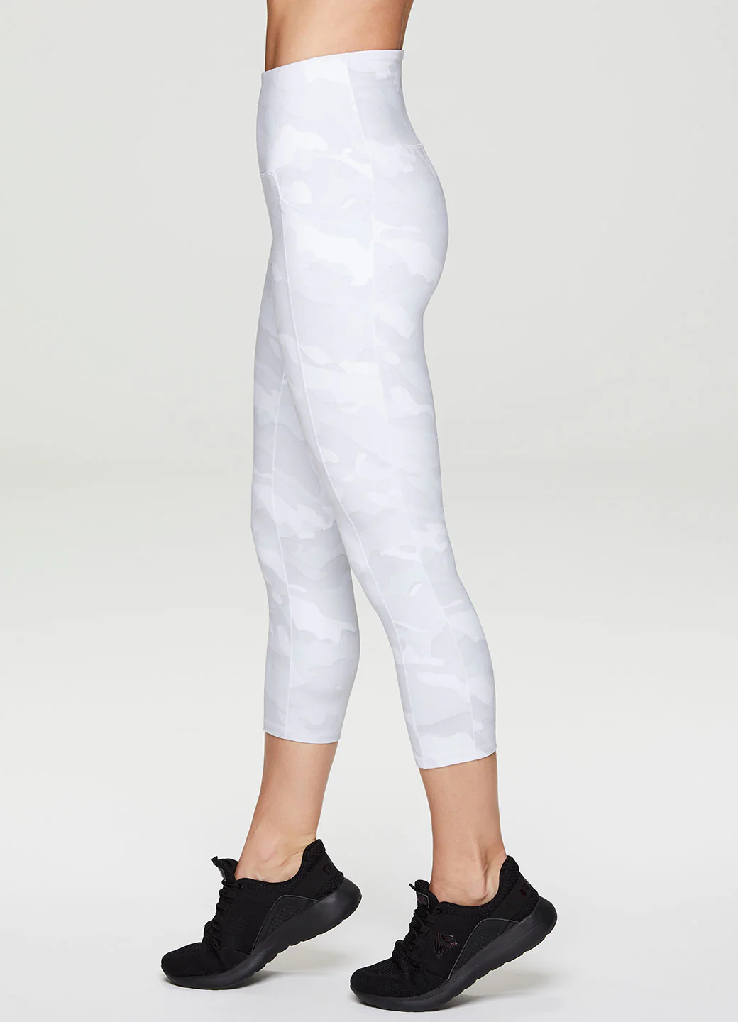 Prime Super Soft Camo Capri - Image 5