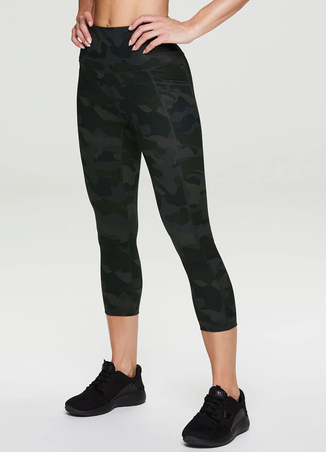 Prime Super Soft Camo Capri - Image 9
