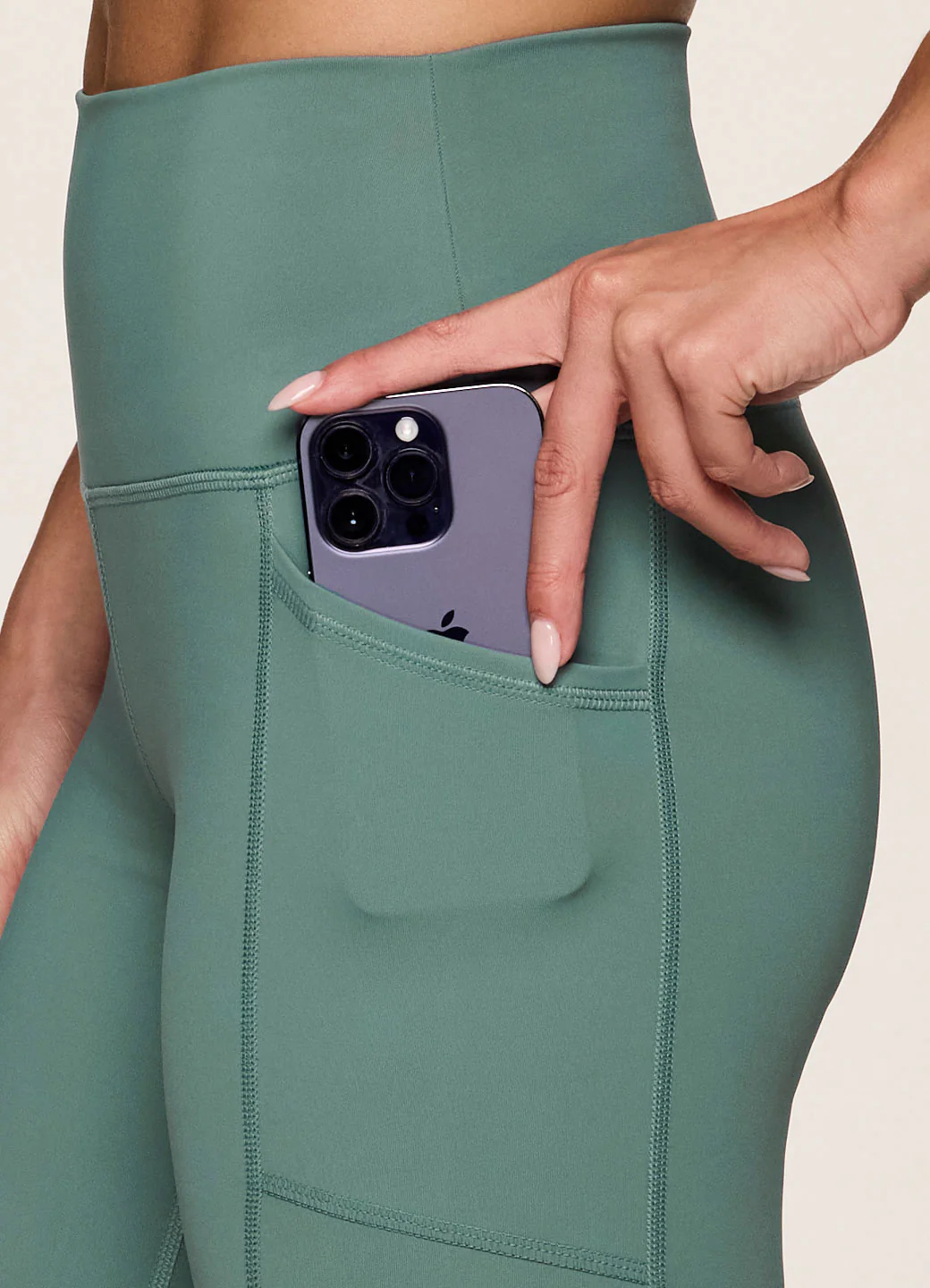 Prime Tech Flex Ultra Hold 7/8 Legging - Image 49