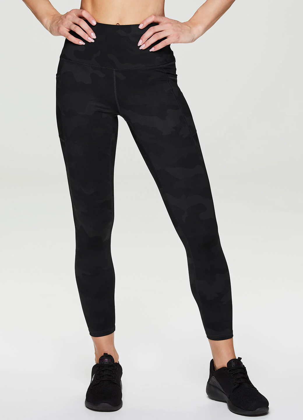 Prime Ultimate Camo 7/8 Legging - Image 9