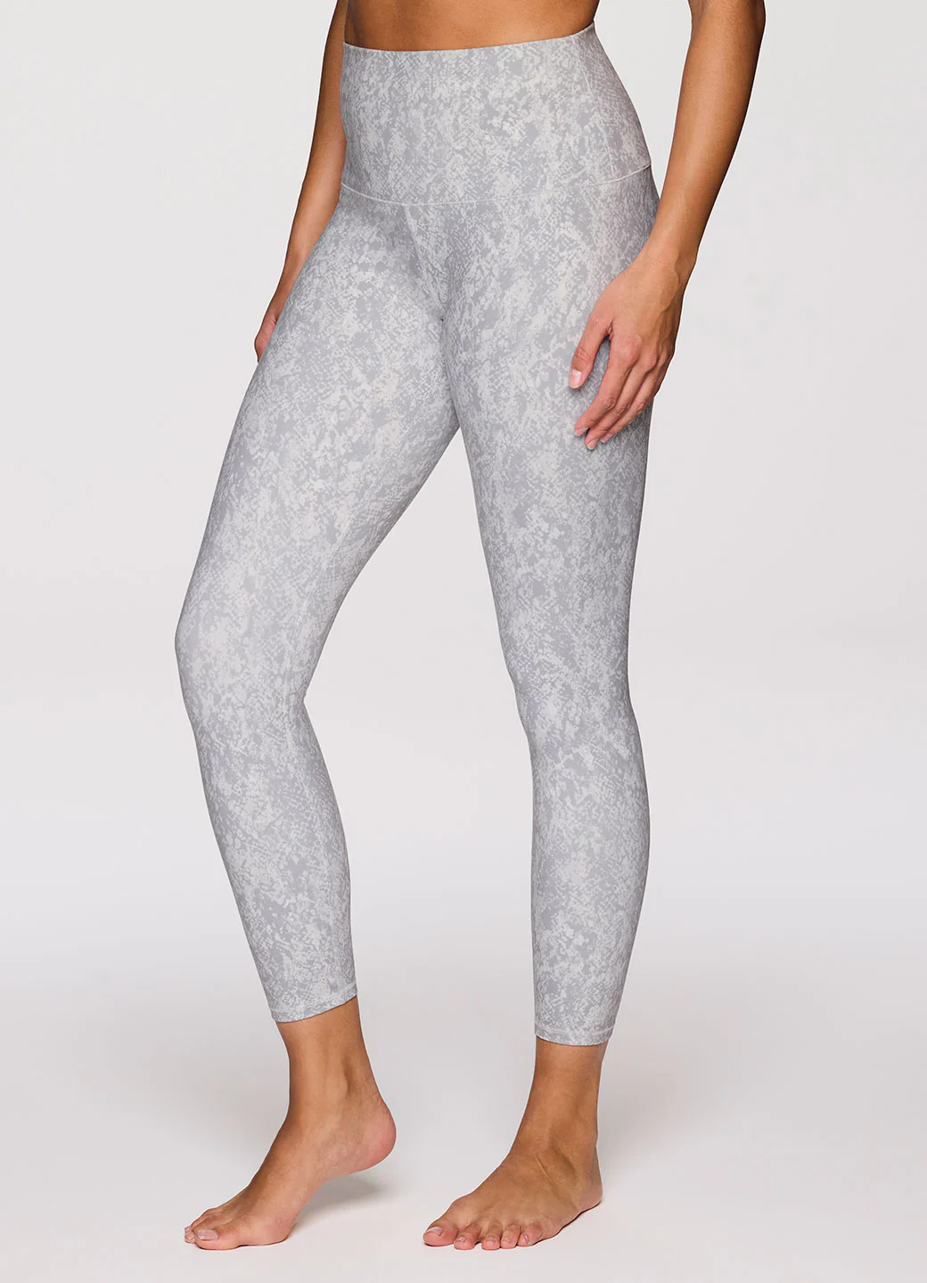 Snakeskin Super Soft 7/8 Legging - Image 4