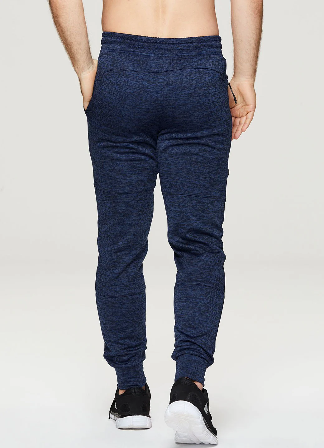 Stratus Fleece Tapered Pant - Image 5