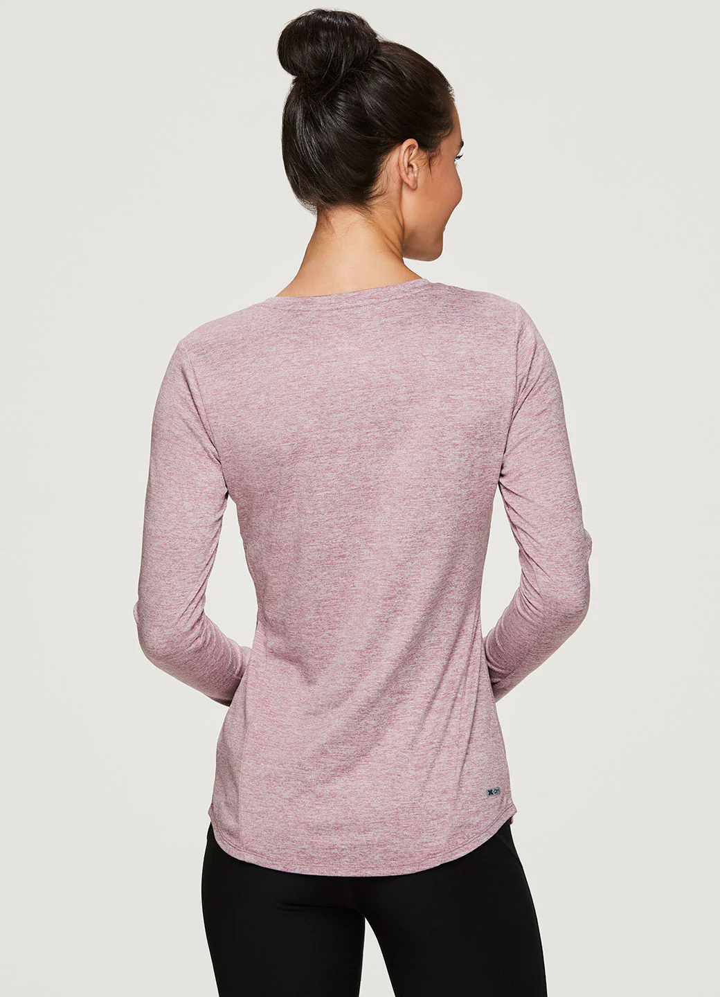 Stratus Long Sleeve V-Neck Workout Tee - Image 14