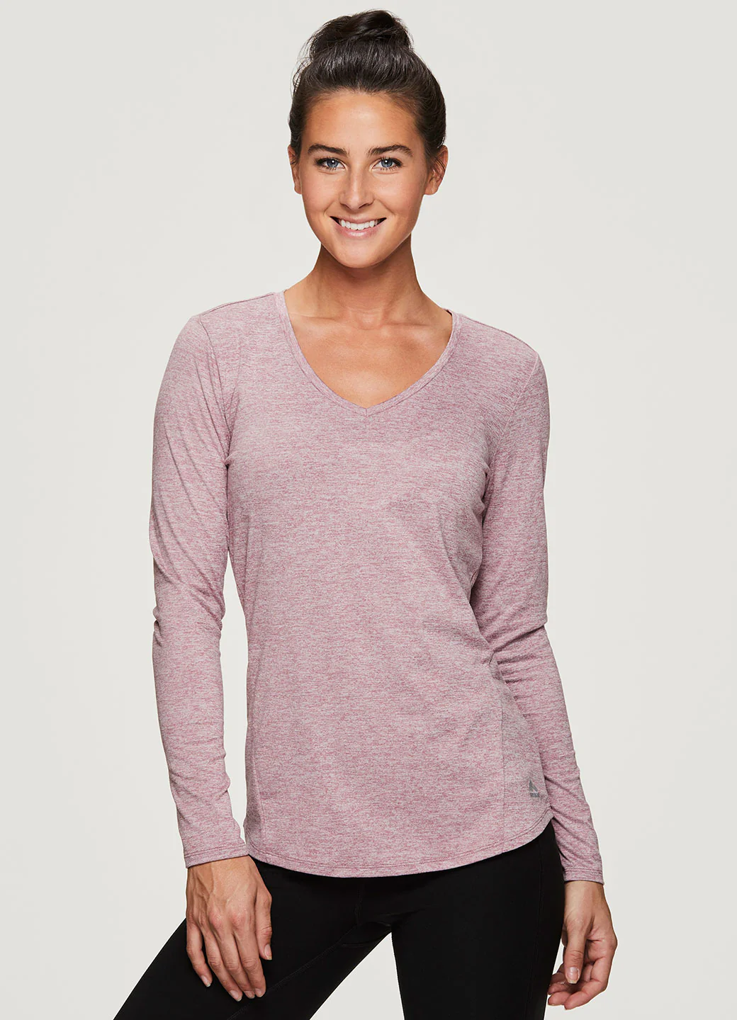 Stratus Long Sleeve V-Neck Workout Tee - Image 15
