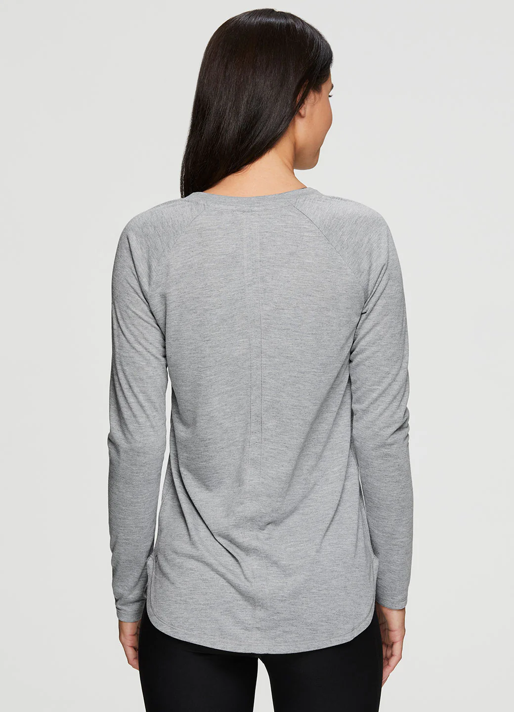 Studio Everyday Long Sleeve Tee - Image 7