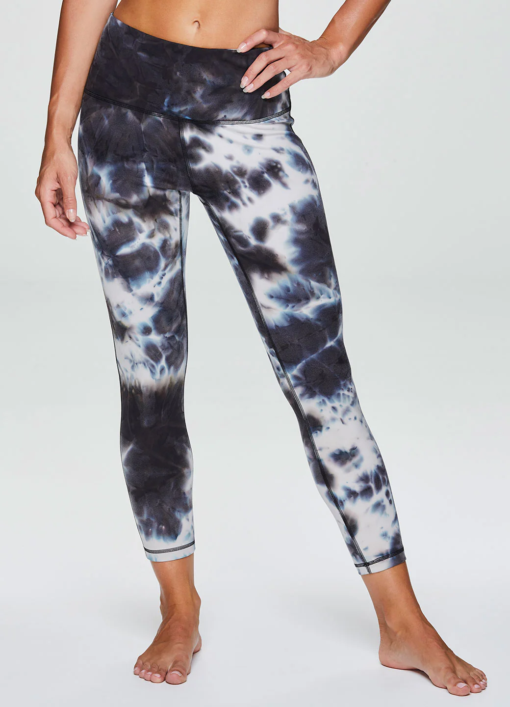Studio Ultra Soft Zen 7/8 Legging - Image 6