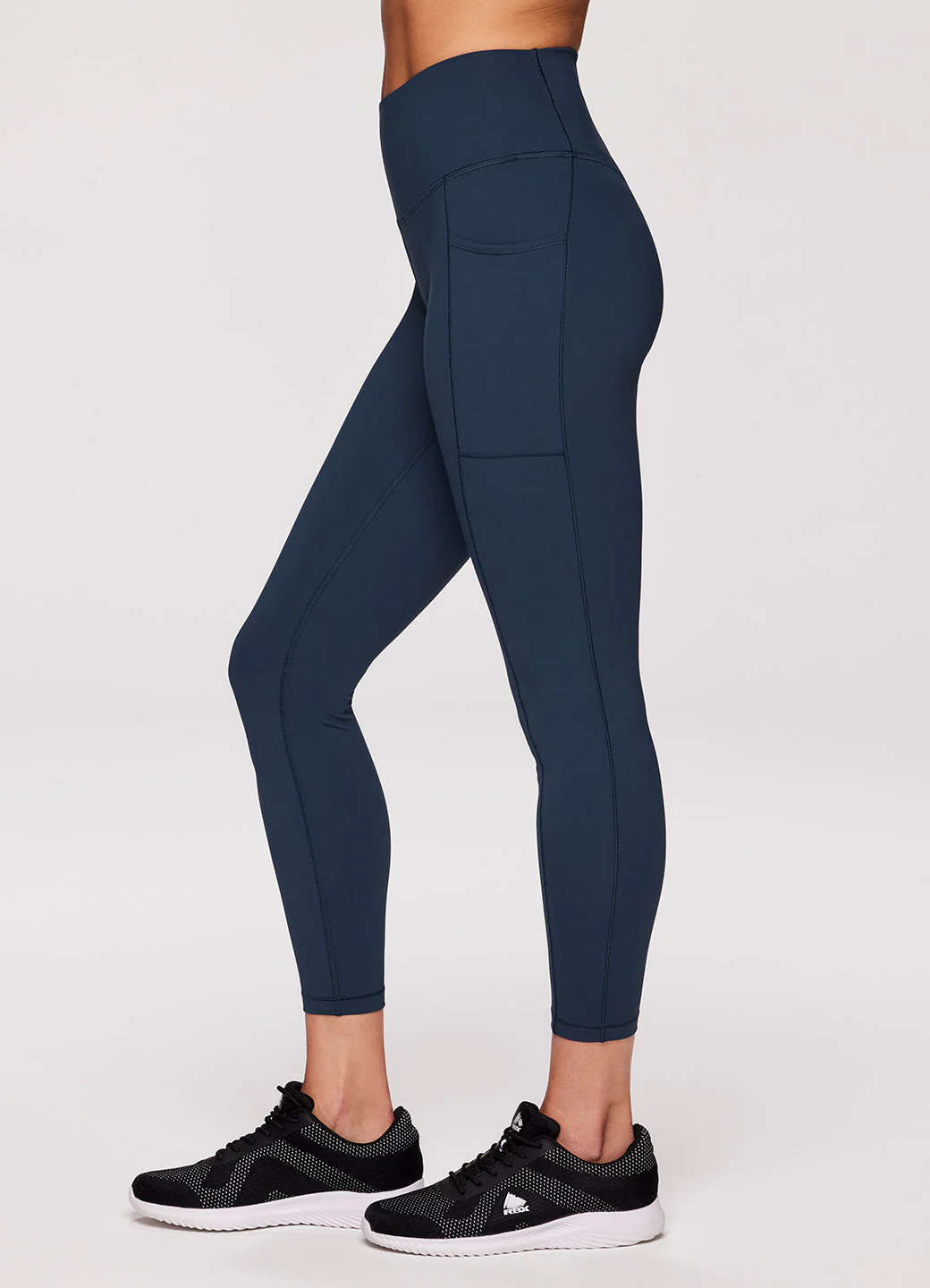 Super Soft Ultra Hold 7/8 Legging - Image 10
