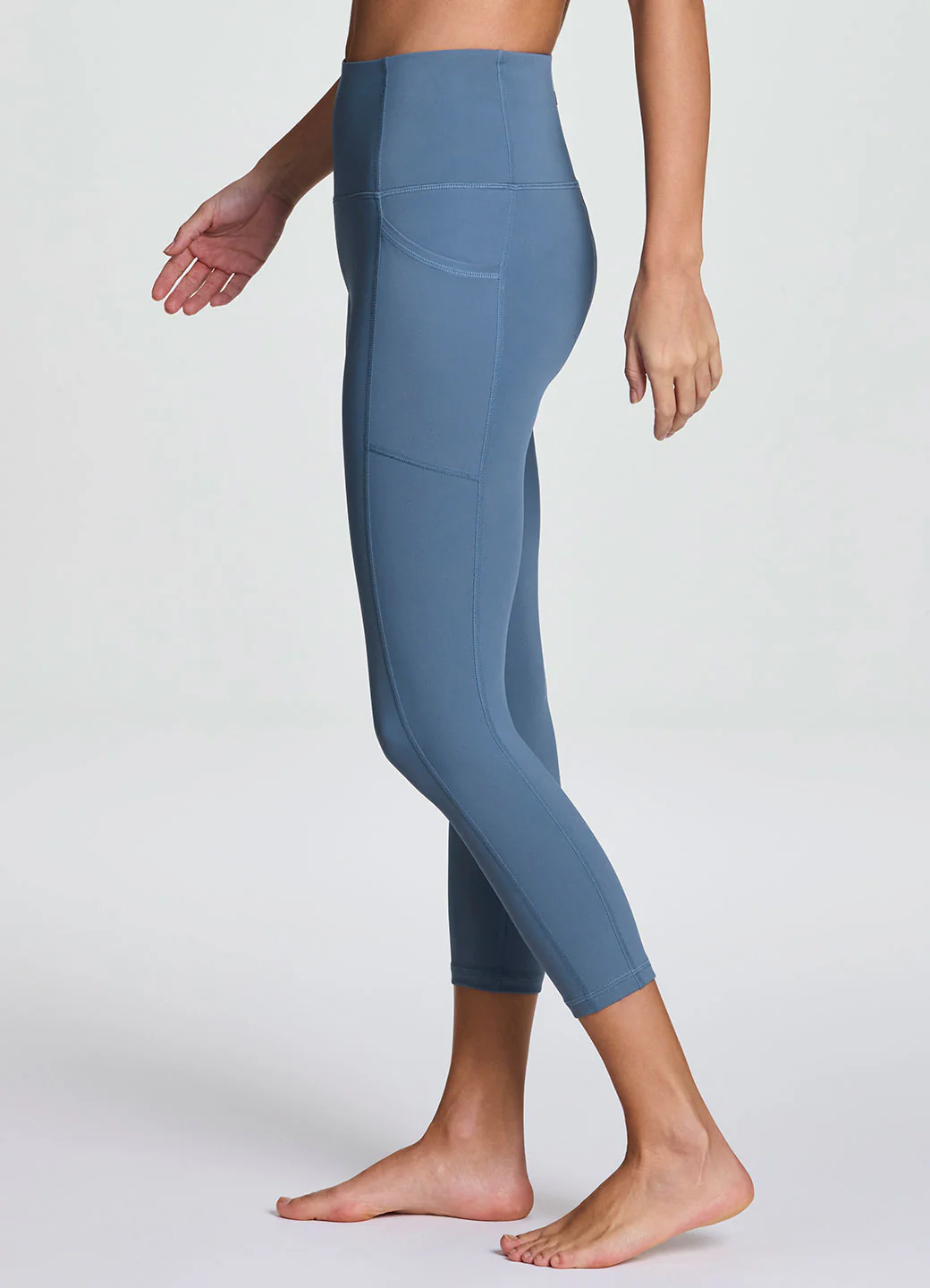 Tech Flex Ultra Hold Capri - Image 11