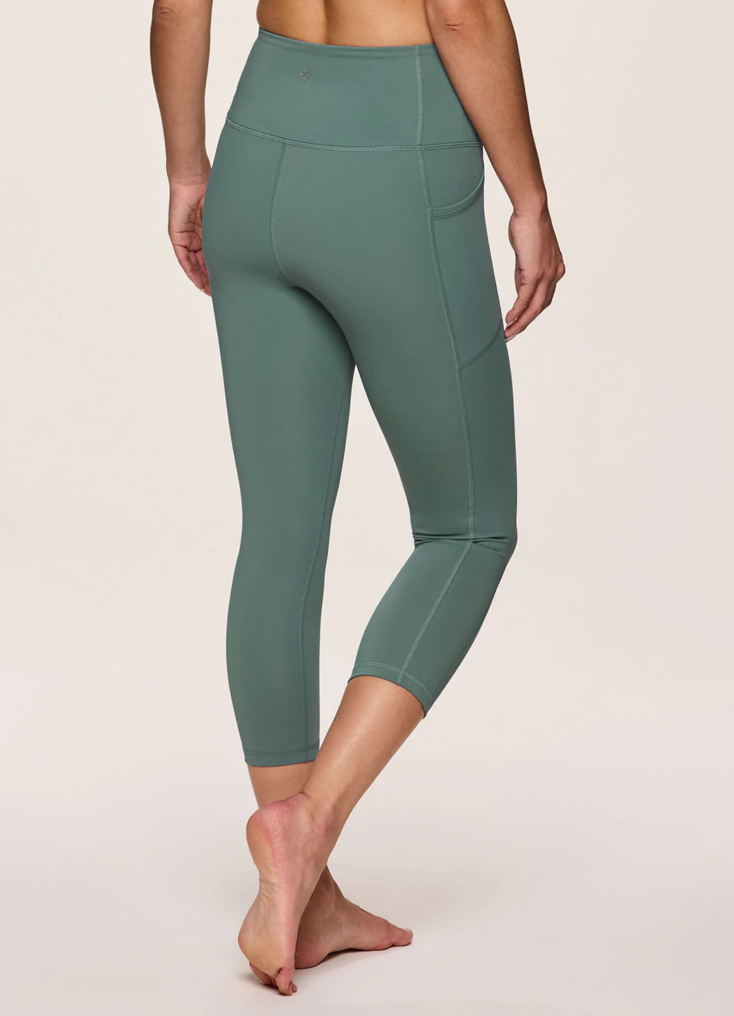 Tech Flex Ultra Hold Capri - Image 24