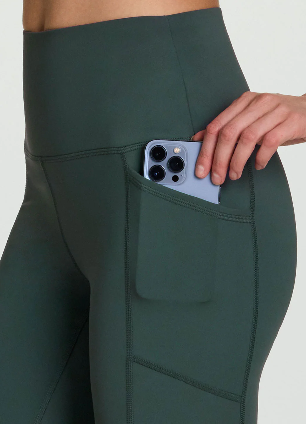 Tech Flex Ultra Hold Legging - Image 12