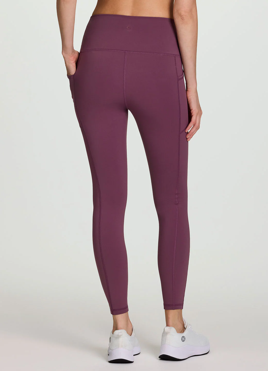 Tech Flex Ultra Hold Legging - Image 18
