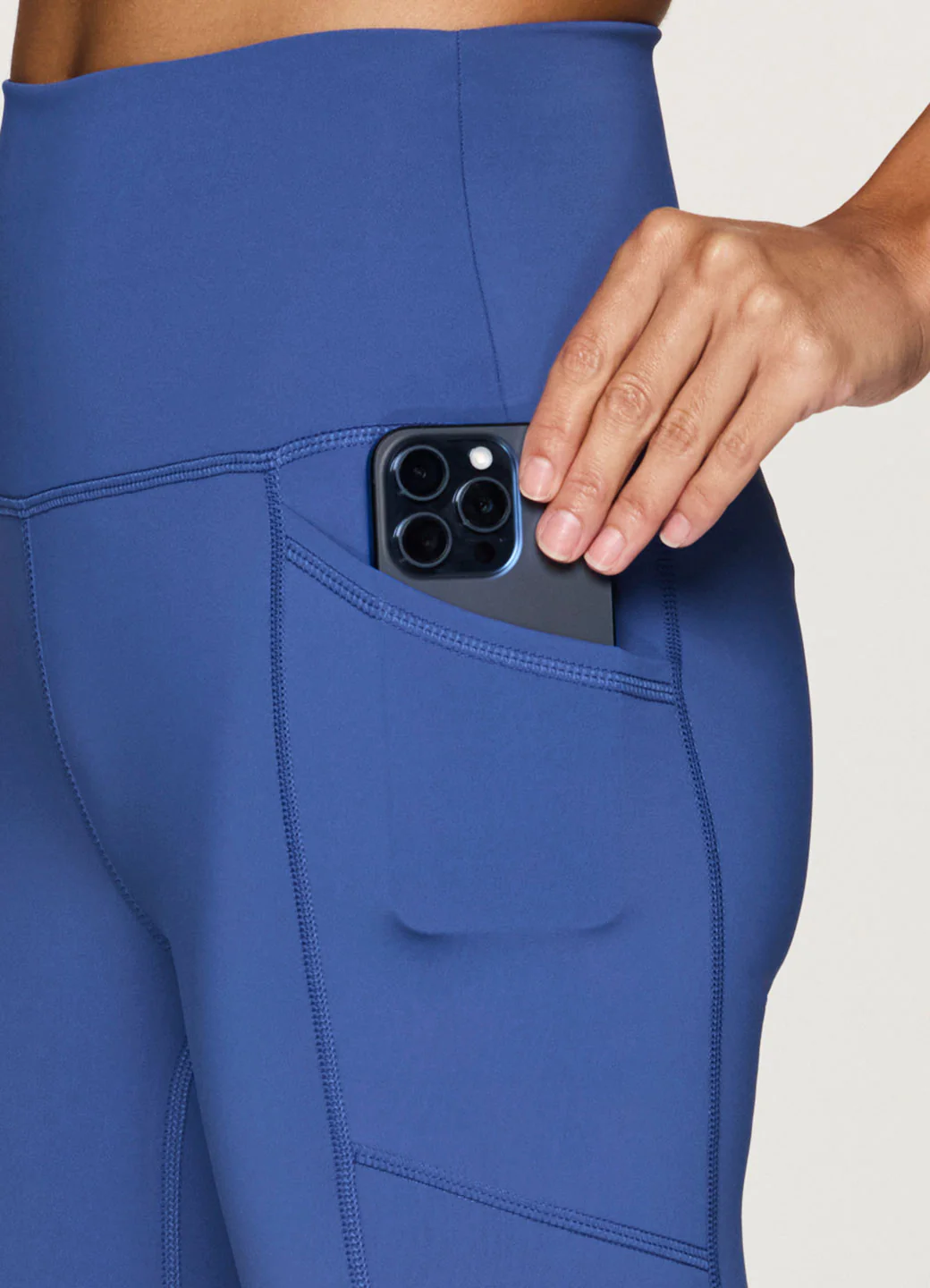 Tech Flex Ultra Hold Legging - Image 32