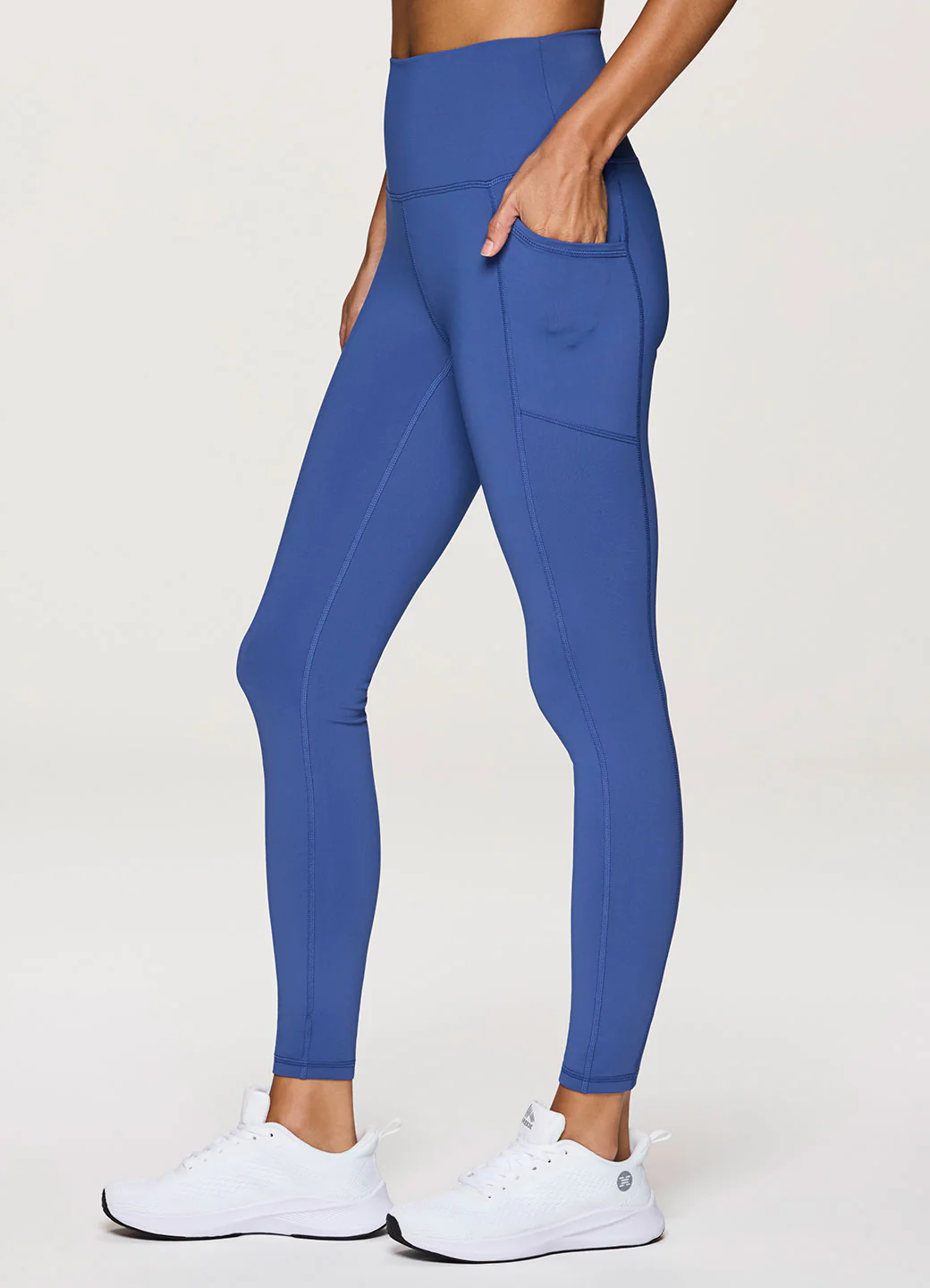 Tech Flex Ultra Hold Legging - Image 34